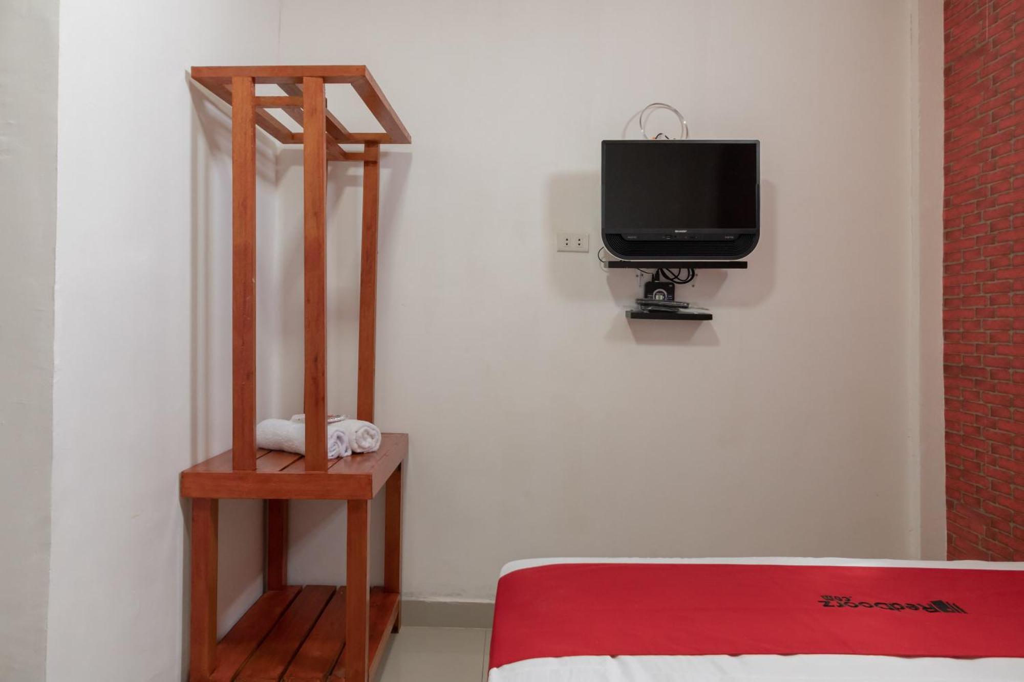 Reddoorz Syariah Near Jakabaring Sport City Palembang Exterior photo